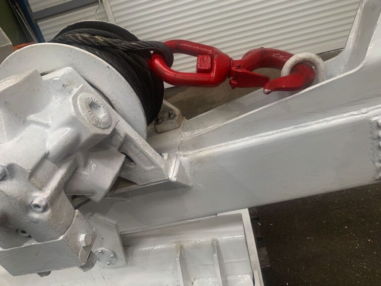 servis hidraulične brodske dizalice